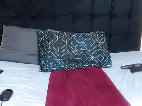 CaramelBootty online show from 11-03-25, 10:21