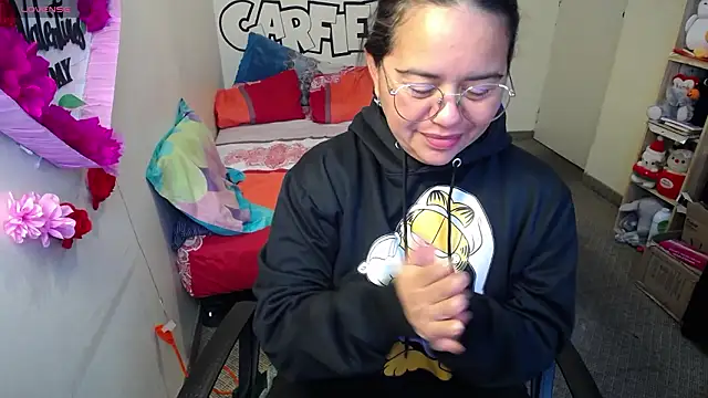 Miss  kendra  online show from 02-12-26, 01:28