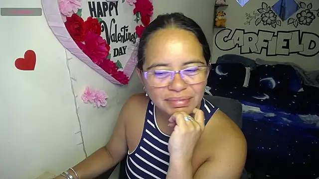 Miss  kendra  online show from 05-07-26, 11:37