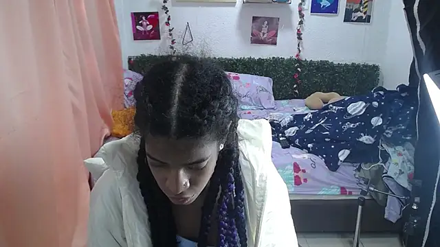 thianahorny online show from 06-17-26, 12:50