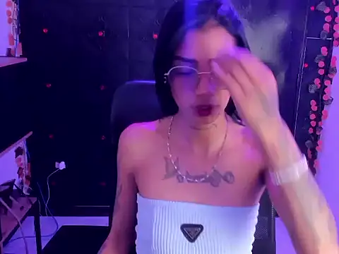 Snapshot of KarlaSlutSkinny__ chatting on 02-24-26, 09:24 KarlaSlutSkinny online show from 02-24-26, 09:24