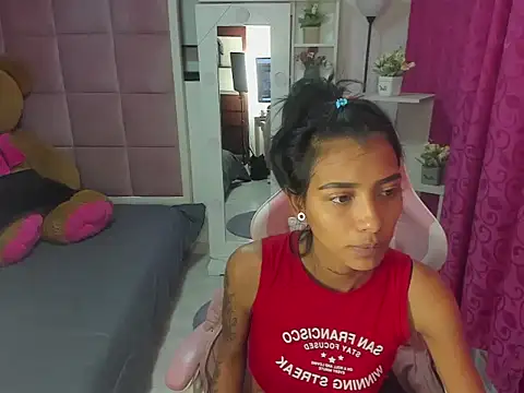 Snapshot of KarlaSlutSkinny__ chatting on 02-28-26, 09:05 KarlaSlutSkinny online show from 02-28-26, 09:05