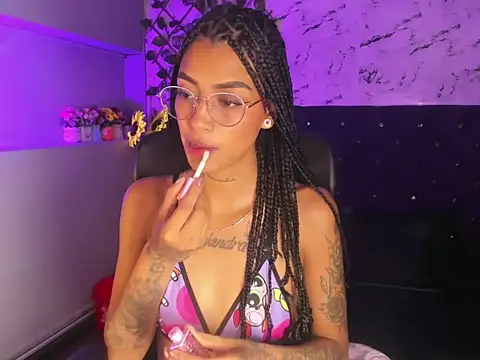 KarlaSlutSkinny   online show from 05-08-26, 02:50