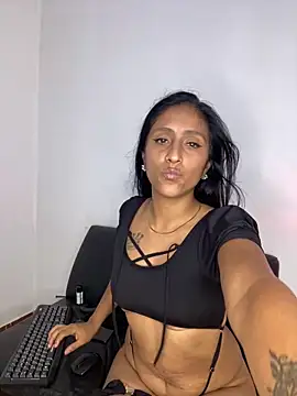 Snapshot of Misss_Sofia chatting on 10-09-25, 02:20 Misss Sofia online show from 10-09-25, 02:20