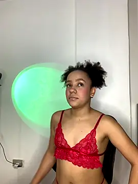 Snapshot of Miss_vela chatting on 10-09-25, 01:58 Miss vela online show from 10-09-25, 01:58