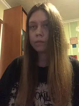 LunaVirelle online show from 03-18-26, 06:33