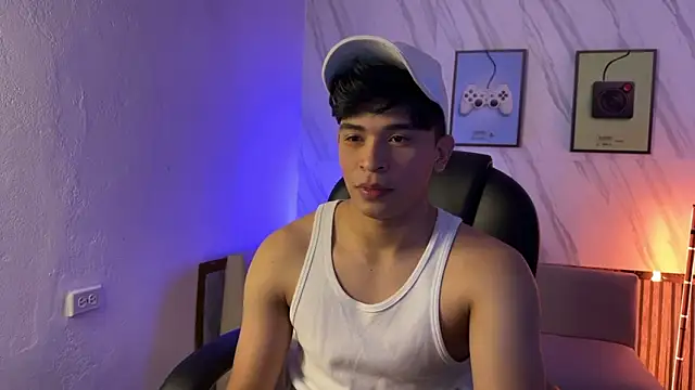 Snapshot of David_Nova chatting on 02-14-26, 02:25 David Nova online show from 02-14-26, 02:25