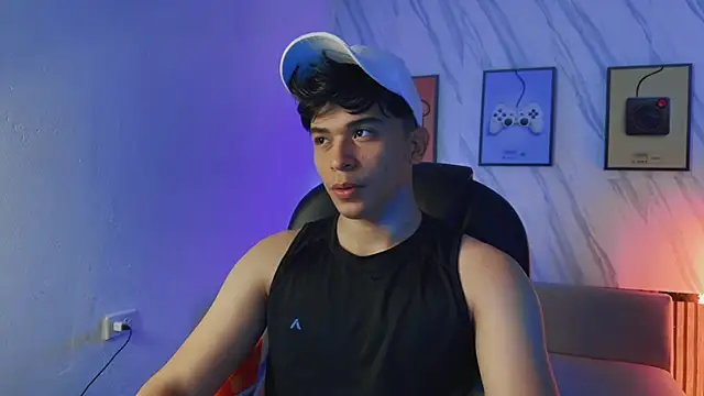 Snapshot of David_Nova chatting on 02-26-26, 12:37 David Nova online show from 02-26-26, 12:37