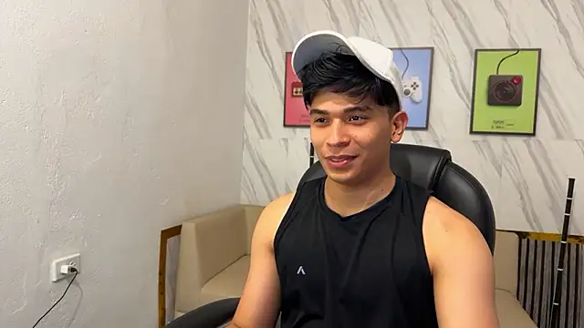 Snapshot of David_Nova chatting on 02-28-26, 12:55 David Nova online show from 02-28-26, 12:55