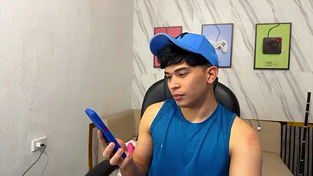 Snapshot of David_Nova chatting on 02-28-26, 01:01 David Nova online show from 02-28-26, 01:01