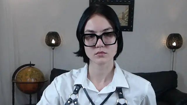 Snapshot of Marie_Fitch chatting on 10-23-25, 10:41 Marie Fitch online show from 10-23-25, 10:41