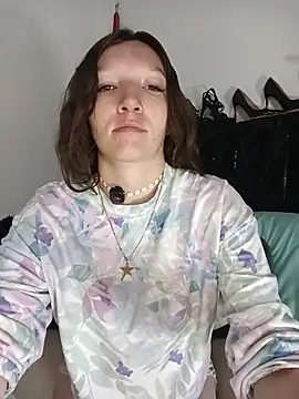 Lucy colee online show from 03-15-26, 05:30