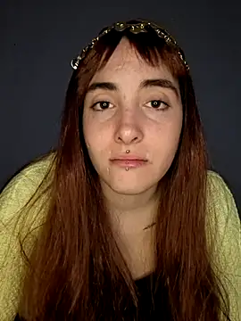 Snapshot of JulieGoth chatting on 10-21-25, 03:40 JulieGoth online show from 10-21-25, 03:40