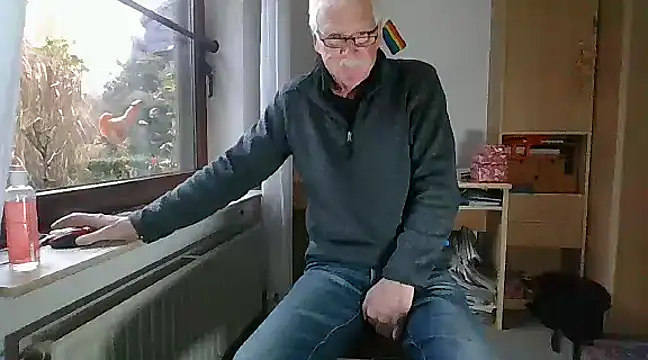 super-snoopy online show from 12-08-24, 09:24