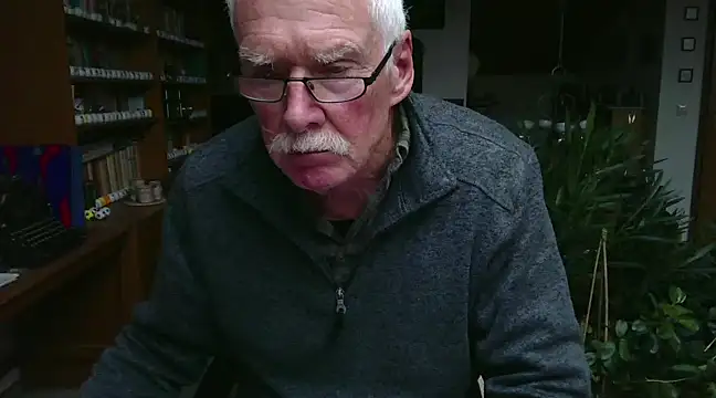 super-snoopy online show from 12-26-24, 01:10