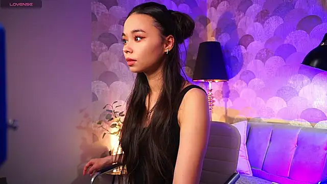 Snapshot of i_am_eva chatting on 10-12-25, 02:16 i am eva online show from 10-12-25, 02:16