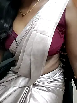 Tamilmallu-duskygirl03 online show from 03-09-26, 06:39