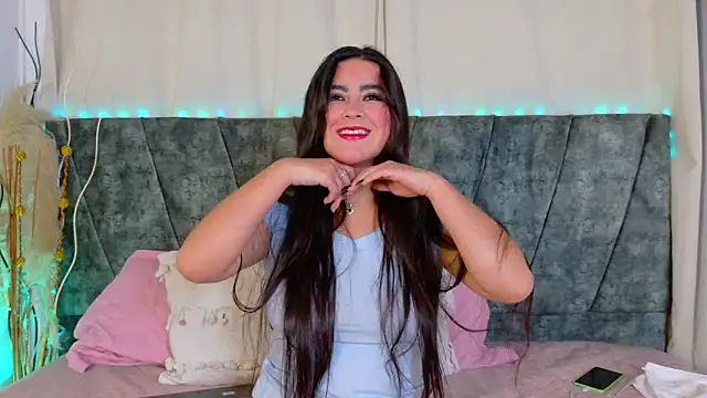 JulietaTorres  online show from 02-07-26, 03:43