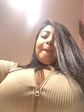 Snapshot of Victoria_Jonhss chatting on 10-23-25, 04:28 Victoria Jonhss online show from 10-23-25, 04:28