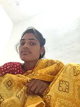 Snapshot of Babita_hote chatting on 10-10-25, 03:49 Babita hote online show from 10-10-25, 03:49