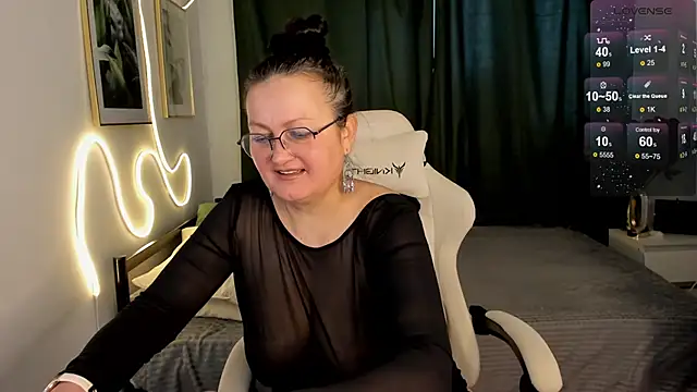 Snapshot of hottyannaa chatting on 02-25-26, 02:54 hottyannaa online show from 02-25-26, 02:54