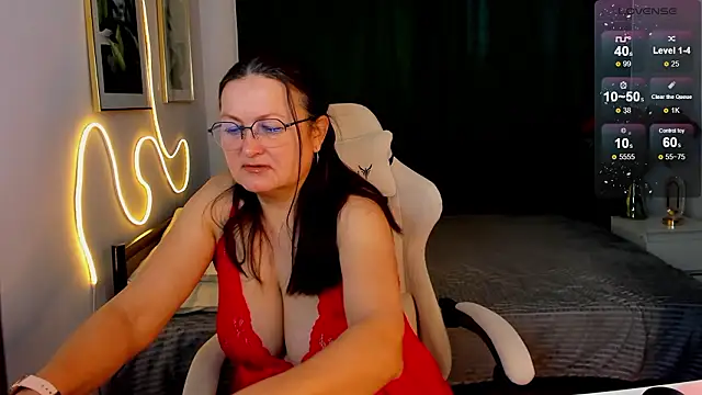 Snapshot of hottyannaa chatting on 03-02-26, 02:36 hottyannaa online show from 03-02-26, 02:36