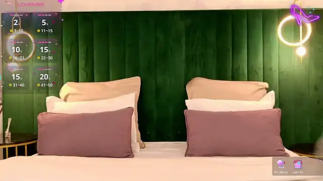 ClaireMathis online show from 01-14-26, 12:22