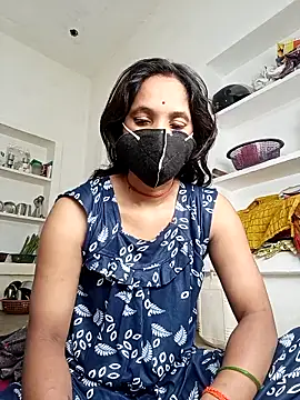 Snapshot of Cuty_tanya chatting on 04-08-26, 06:52 Cuty tanya online show from 04-08-26, 06:52