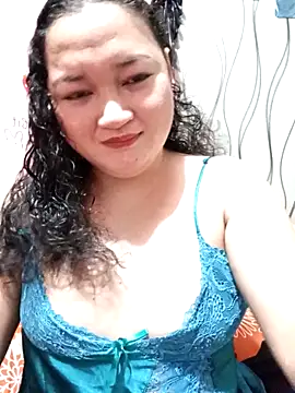 sweetannie13 online show from 11-24-25, 09:03