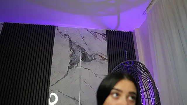 RachelRavee online show from 11-28-25, 05:32