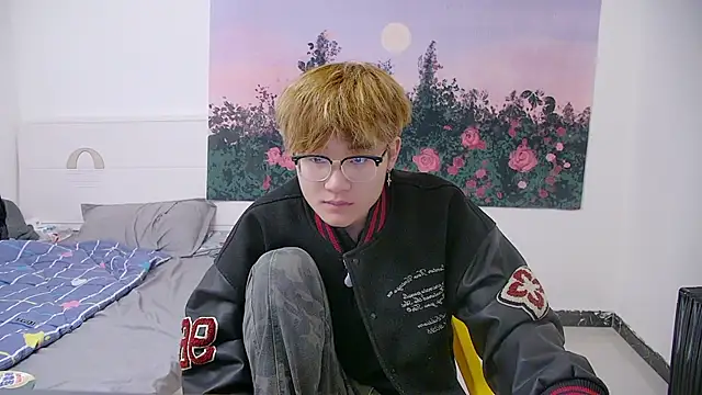 Snapshot of KK-cuteboy chatting on 04-08-26, 04:45 KK-cuteboy online show from 04-08-26, 04:45