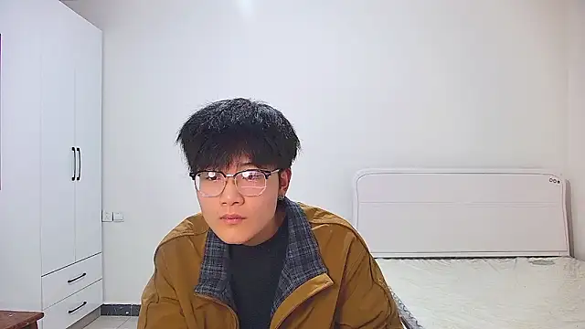Snapshot of KK-cuteboy chatting on 05-08-26, 11:26 KK-cuteboy online show from 05-08-26, 11:26