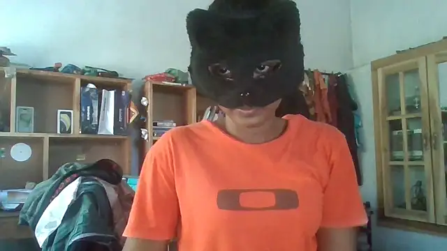 Nora-2003 online show from 03-31-26, 08:04