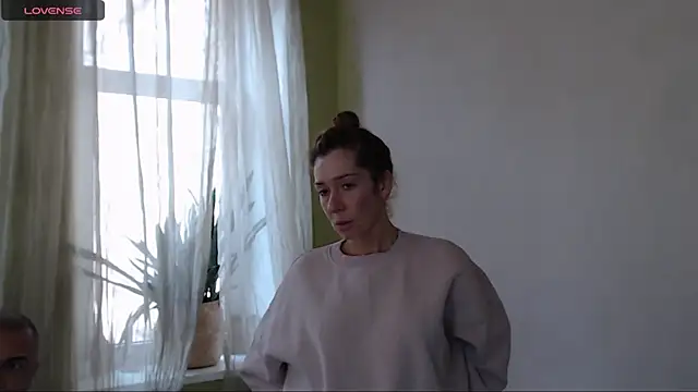 Mimi la online show from 10-08-25, 12:25