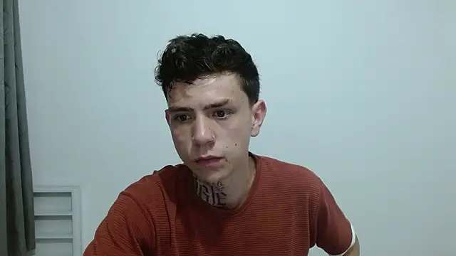 Snapshot of hot_teo_ chatting on 11-28-25, 11:02 hot teo online show from 11-28-25, 11:02