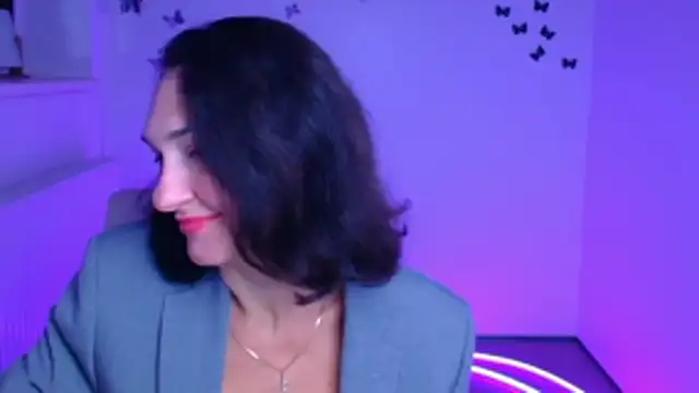 Rosie Rosee online show from 01-19-26, 02:43