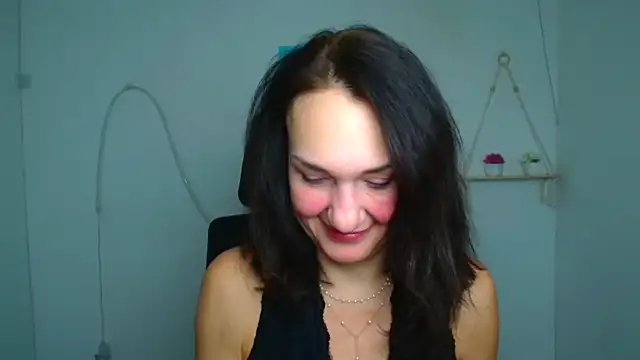 Snapshot of Rosie_Rosee chatting on 02-22-26, 02:04 Rosie Rosee online show from 02-22-26, 02:04