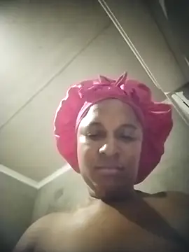 Snapshot of SquirtingQueen_ chatting on 10-11-25, 08:51 SquirtingQueen  online show from 10-11-25, 08:51