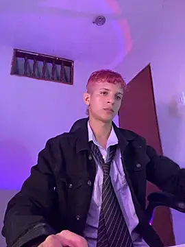 tylernova online show from 11-12-25, 03:51