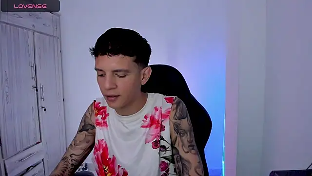 tylernova online show from 05-10-26, 04:06