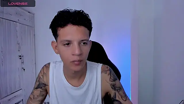 tylernova online show from 05-11-26, 03:34