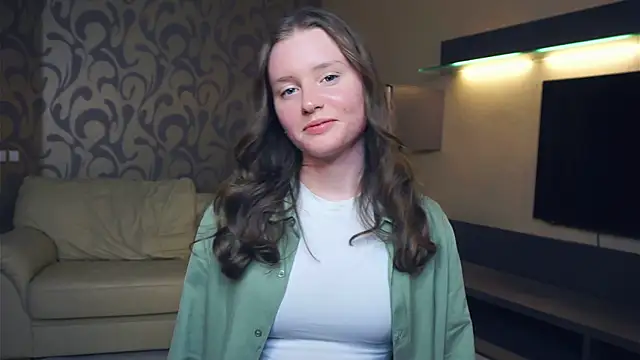 SunRinglein online show from 10-18-25, 04:08