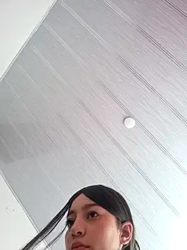   Lorelain   online show from 10-25-25, 04:13