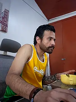 Nateskp 1 online show from 10-27-25, 04:22