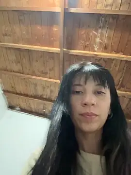 Snapshot of Adeline444 chatting on 10-30-25, 03:41 Adeline444 online show from 10-30-25, 03:41