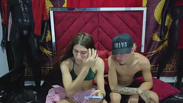 Pride couple online show from 10-21-25, 11:27