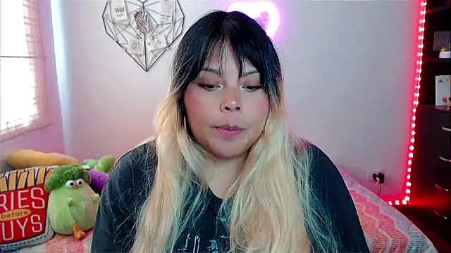 EllieMoonX online show from 03-07-26, 07:33