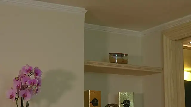 Snapshot of AbrilColls_ chatting on 03-03-26, 08:04 AbrilColls online show from 03-03-26, 08:04