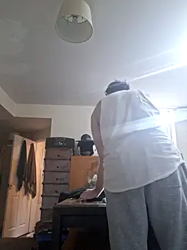 DelayedAnalog720 online show from 11-24-25, 01:55