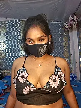 Sweet-Maddlina online show from 11-20-25, 04:56